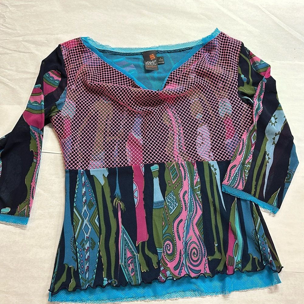 ANAC designed by kimi top size L